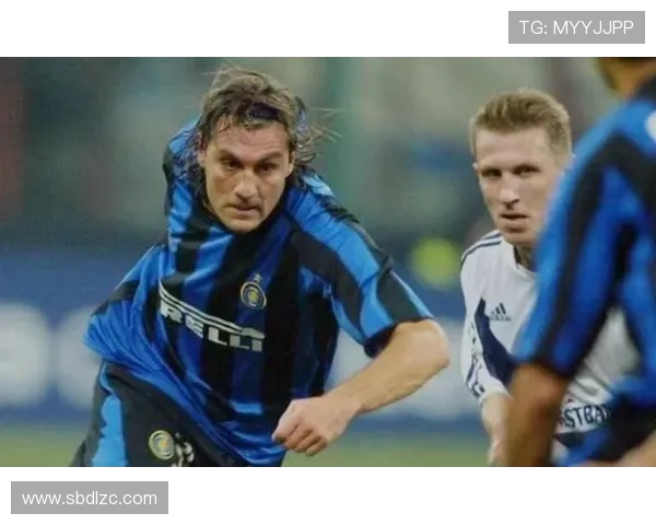 维埃里:意大利征召年轻球员是正确决定 他们缺的不是能力而是机会 维埃里:意大利征召年轻球员是正确决定 他们缺的不是能力而是机会