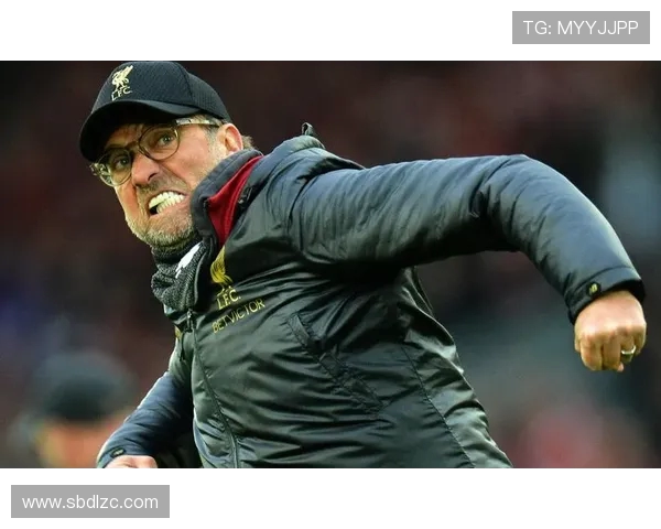 希腊主帅波耶特惊讶于齐米卡斯在利物浦表现出色后离队的决定 希腊主帅波耶特惊讶于齐米卡斯在利物浦表现出色后离队的决定