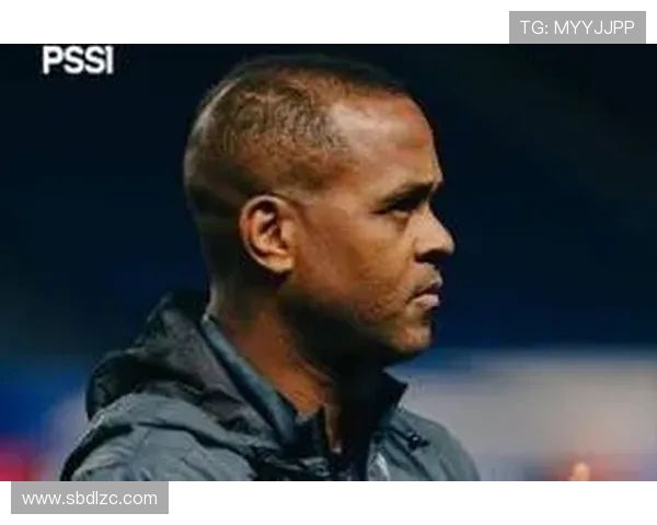 印尼主帅克鲁伊维特正式下课球队无缘世界杯后管理层启动重建计划 印尼主帅克鲁伊维特正式下课球队无缘世界杯后管理层启动重建计划