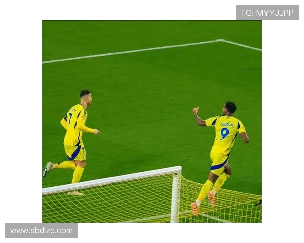 3球1助！昔日皇马7号疯狂虐菜：打破1263天球荒 振臂欢呼